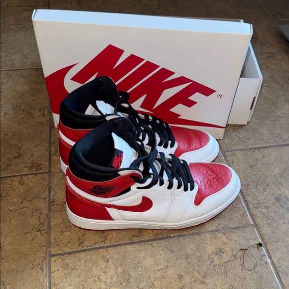Nike Red and White High-Top Sneakers - Picture 4 of 6